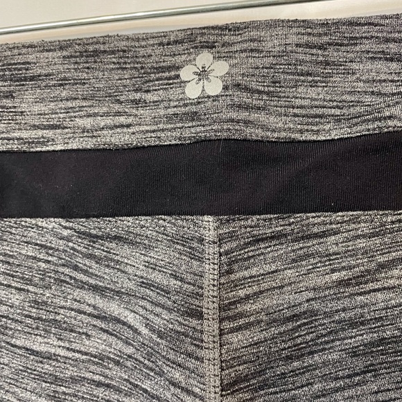 Space Dye Gray Athletic Yoga Pants with Black Trim - Picture 6 of 10